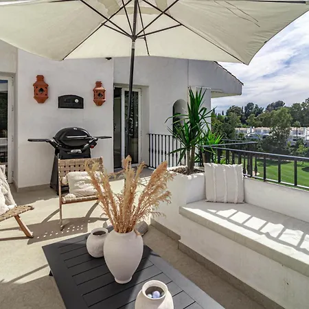 Luxury Duplex With Panoramic Views *