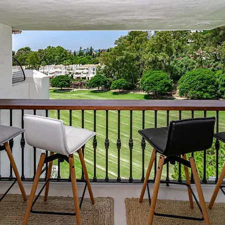 Luxury Duplex With Panoramic Views Apartment